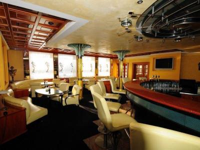 Hotel Eroplan Рожнов-под-Радгоштем Экстерьер фото